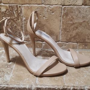 Steve Madden Size 10 Beige Heels